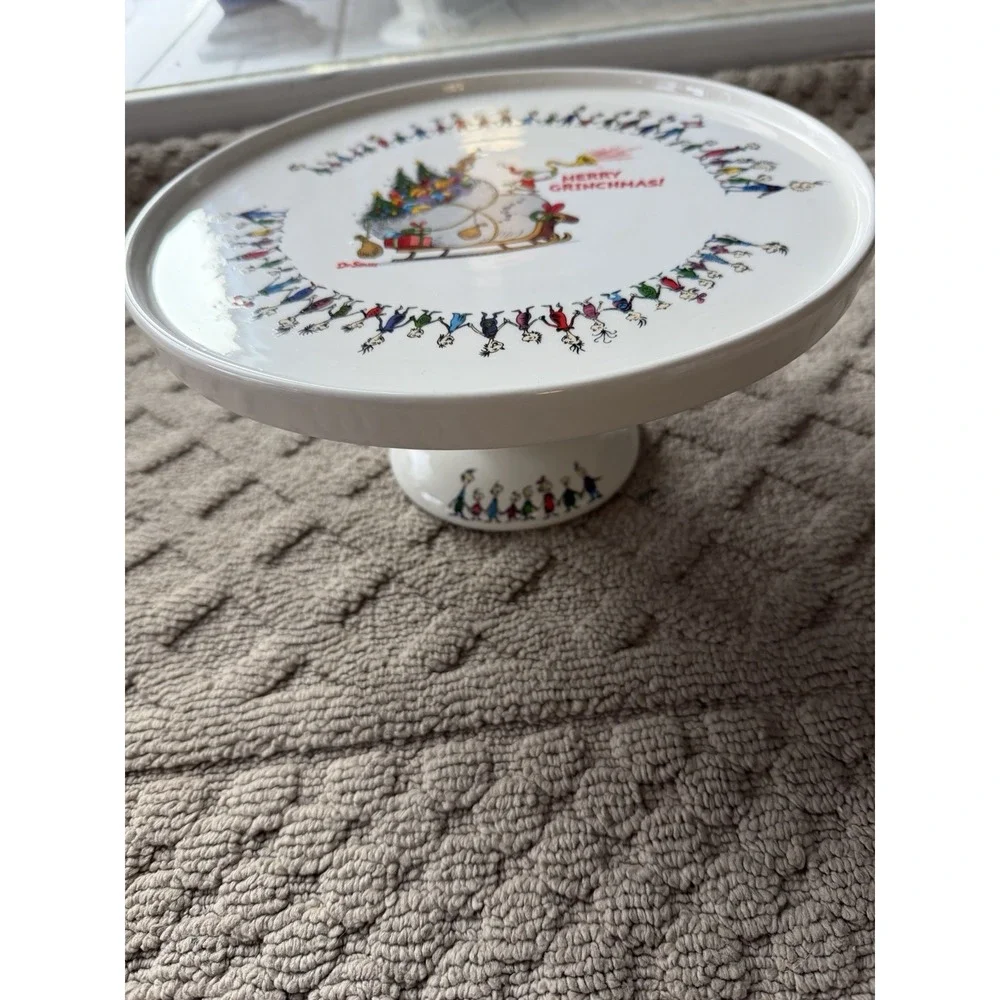Merry Grinchmas Cake Stand with Detailed‎ Christmas Characters